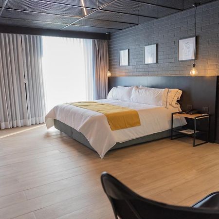 Fulton Business Luxury Hotel Guadalajara Ngoại thất bức ảnh