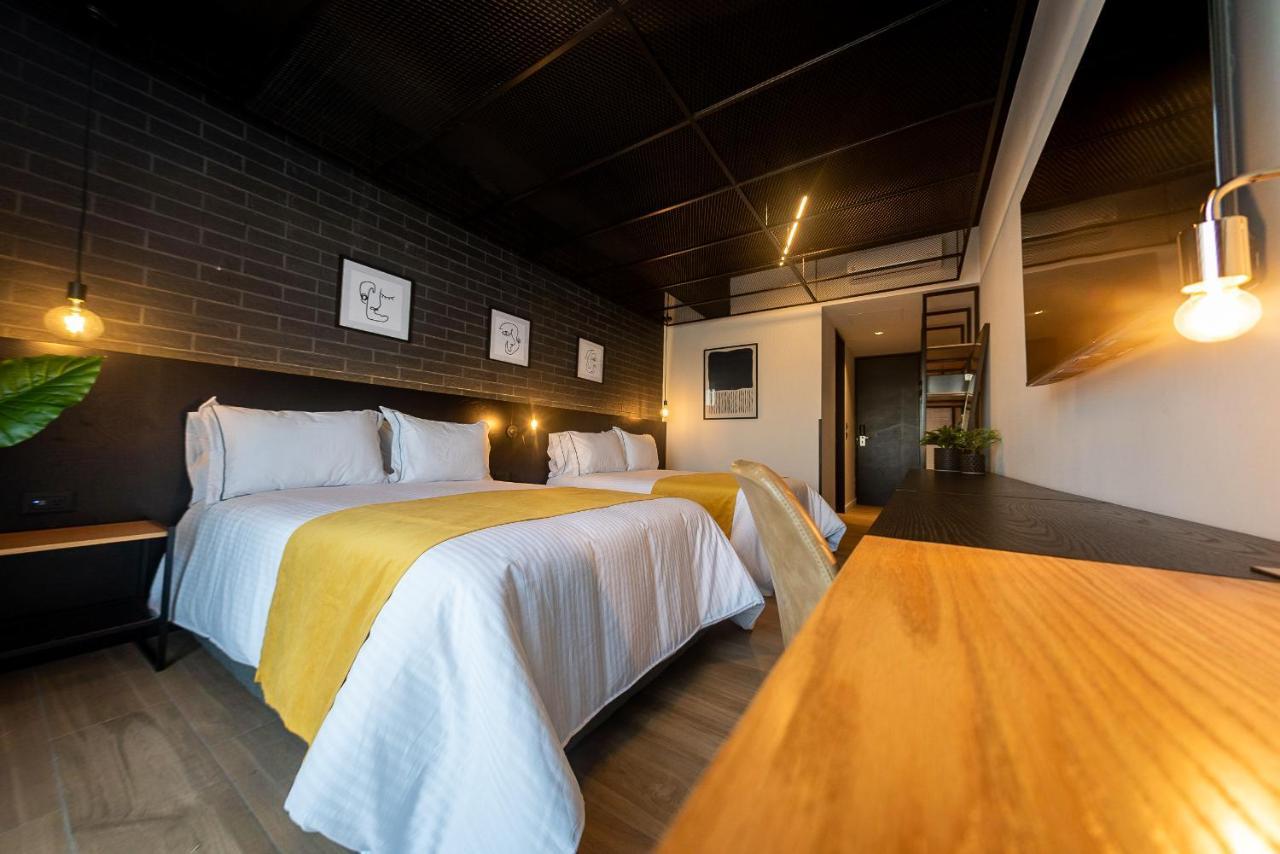Fulton Business Luxury Hotel Guadalajara Ngoại thất bức ảnh