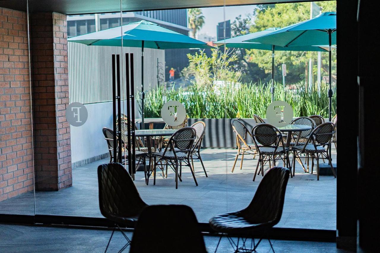 Fulton Business Luxury Hotel Guadalajara Ngoại thất bức ảnh